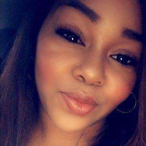 Meet your Posher, Ladonna